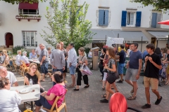 la belle ambiance de l'apéritif du dimanche midi